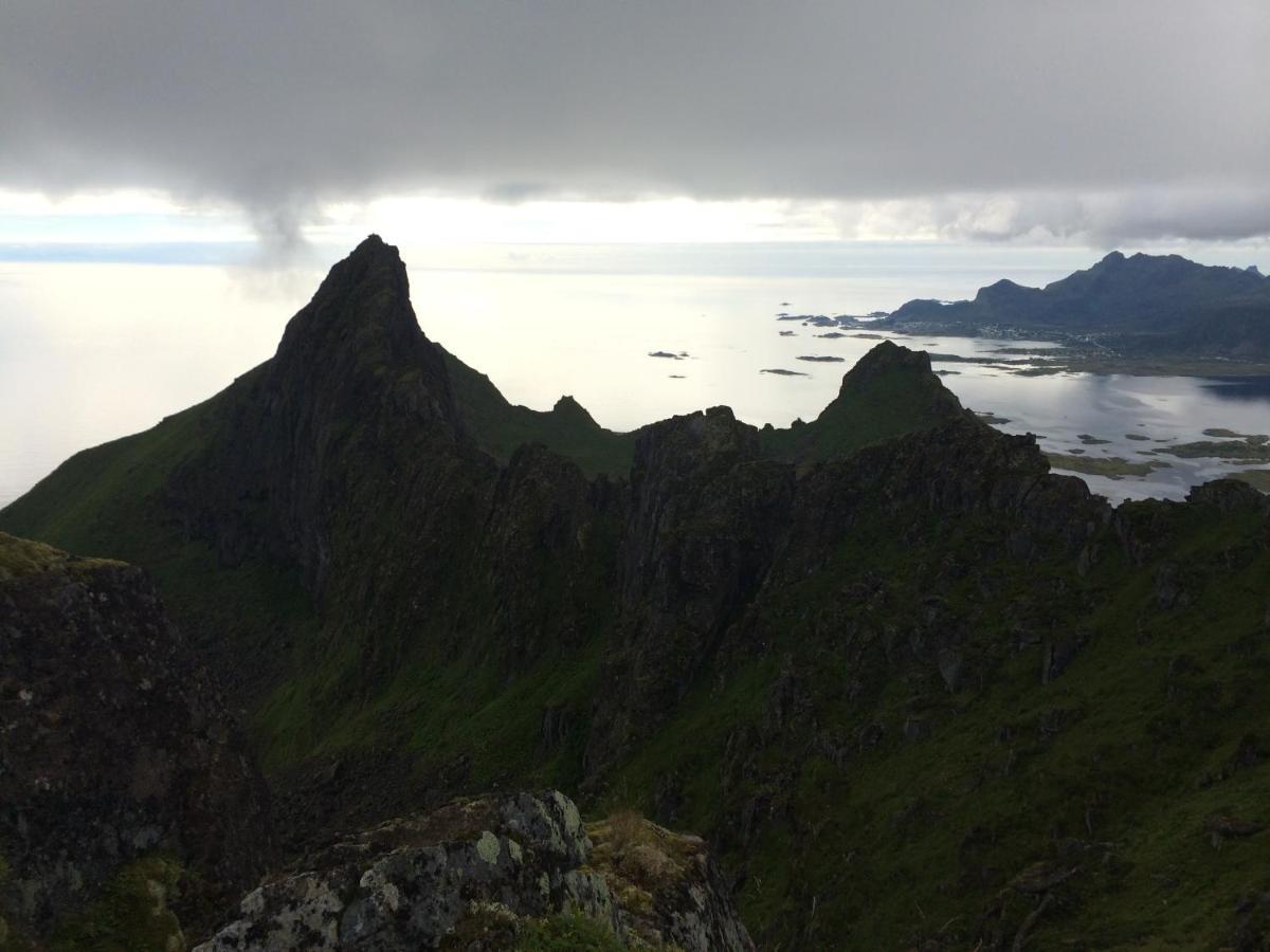 Flo Lofoten Nature Escape Valberg Exterior photo
